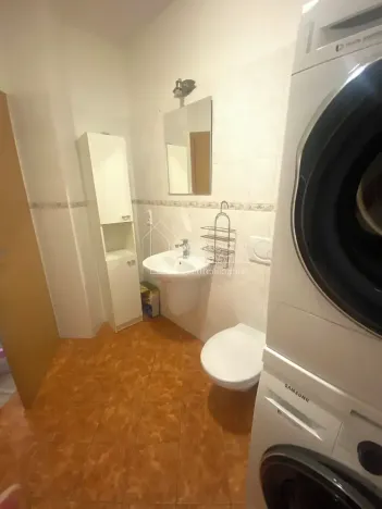 Pronájem bytu 2+kk, Praha - Kamýk, U Kamýku, 50 m2