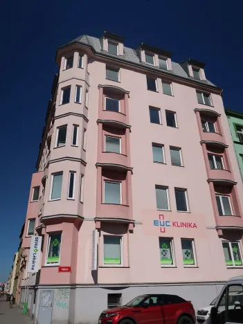 Pronájem kanceláře, Plzeň - Jižní Předměstí, Skrétova, 55 m2