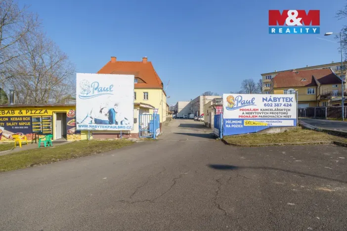 Prodej obchodního prostoru, Teplice, Libušina, 760 m2