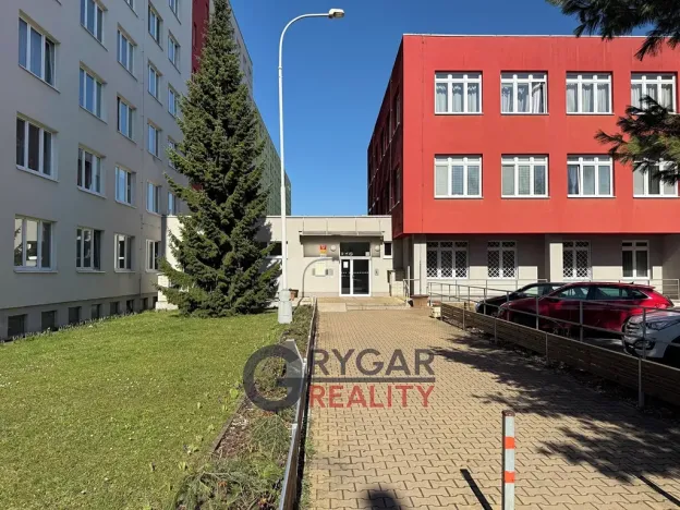 Prodej bytu 1+kk, Praha - Letňany, Třinecká, 41 m2