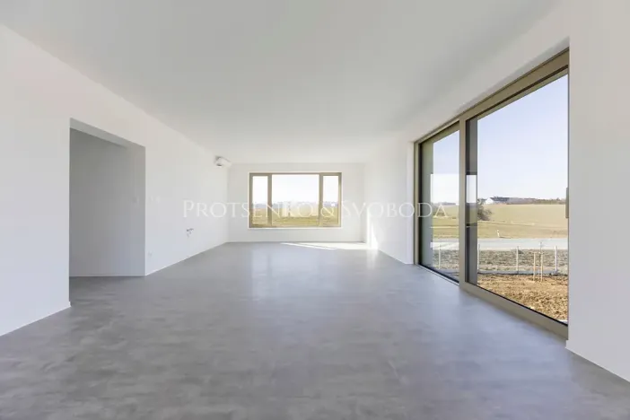 Pronájem kanceláře, Velká Bíteš, 937 m2