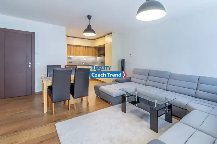 Pronájem bytu 2+kk, Olomouc, Třída Jiřího Pelikána, 59 m2