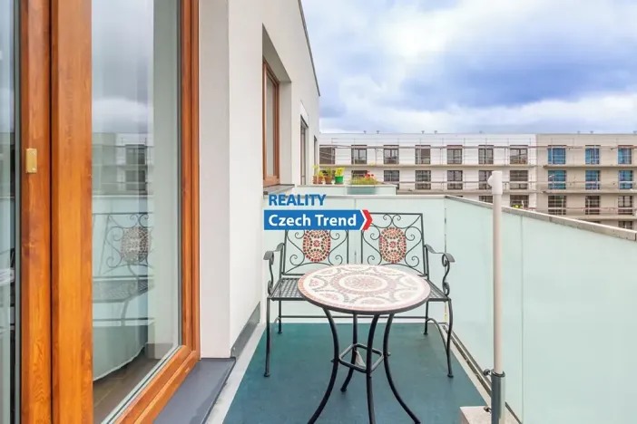 Pronájem bytu 2+kk, Olomouc, Třída Jiřího Pelikána, 59 m2