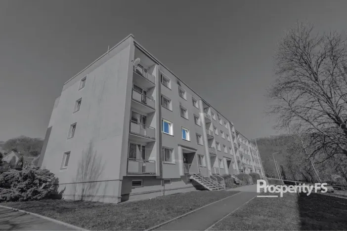Pronájem bytu 1+1, Ústí nad Labem - Neštěmice, Hluboká, 37 m2