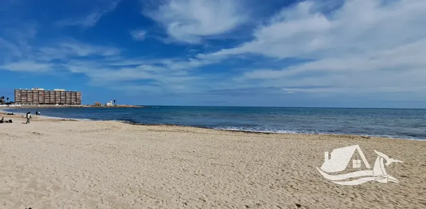 Prodej bytu 2+kk, Torrevieja, Španělsko, 32 m2