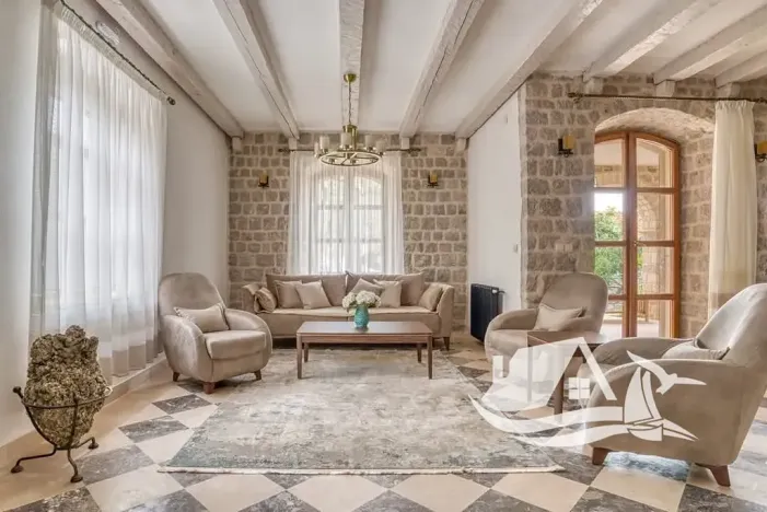 Prodej vily, Rijeka Reževići, Černá Hora, 400 m2