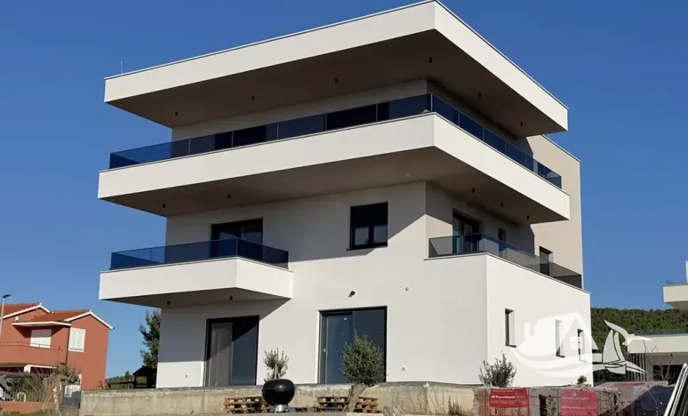 Prodej bytu 4+kk, Tribunj, Chorvatsko, 95 m2