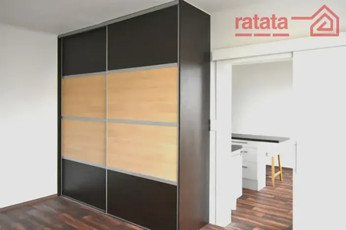 Pronájem bytu 1+1, Chomutov, 17. listopadu, 35 m2