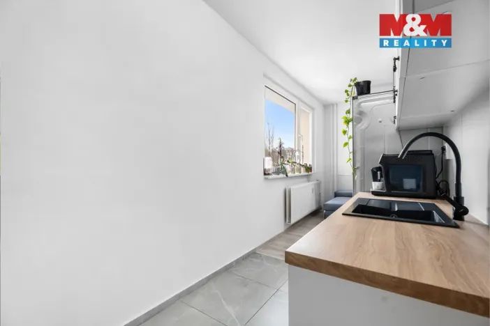 Pronájem bytu 2+kk, Jablonec nad Nisou, Jizerská, 43 m2