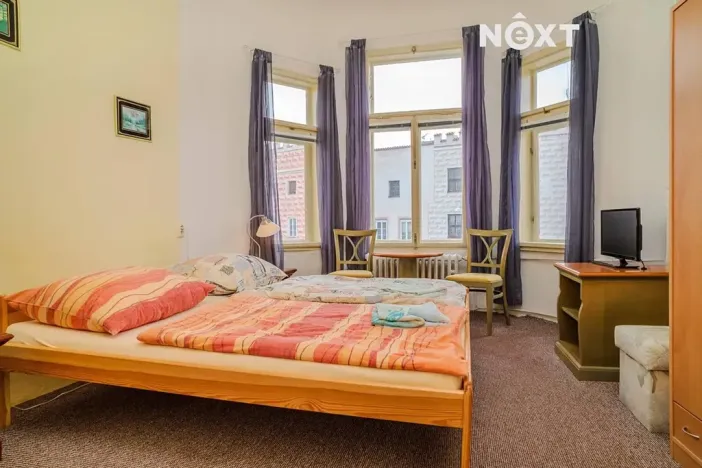 Prodej činžovního domu, Slavonice, náměstí Míru, 1192 m2