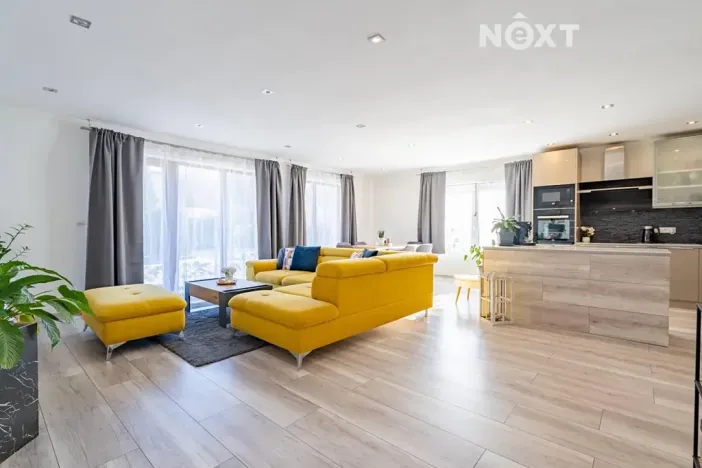 Prodej rodinného domu, Kaplice, 216 m2