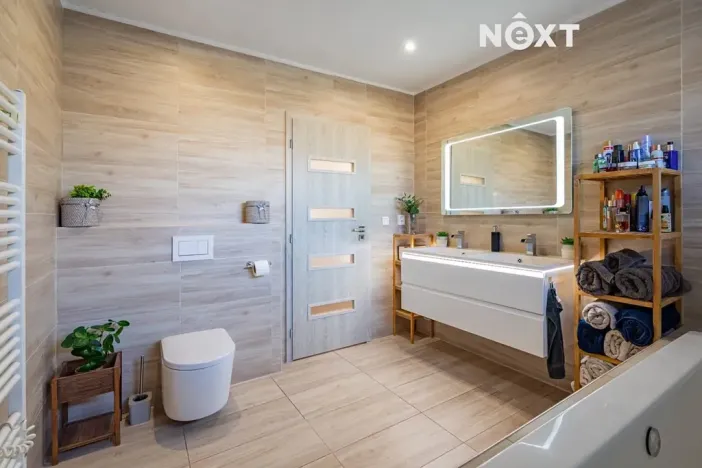 Prodej rodinného domu, Kaplice, 216 m2