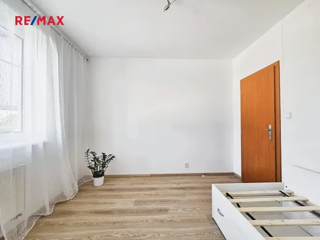 Pronájem bytu 2+kk, Vestec, Chmelová, 41 m2