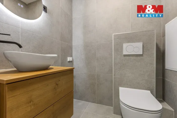 Prodej bytu 2+1, Most, Vítězslava Nezvala, 54 m2