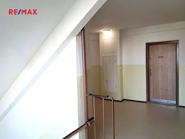 Pronájem bytu 2+kk, Praha - Písnice, Na okruhu, 50 m2