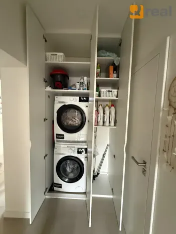 Prodej bytu 4+1, Liberec, Hanychovská, 113 m2