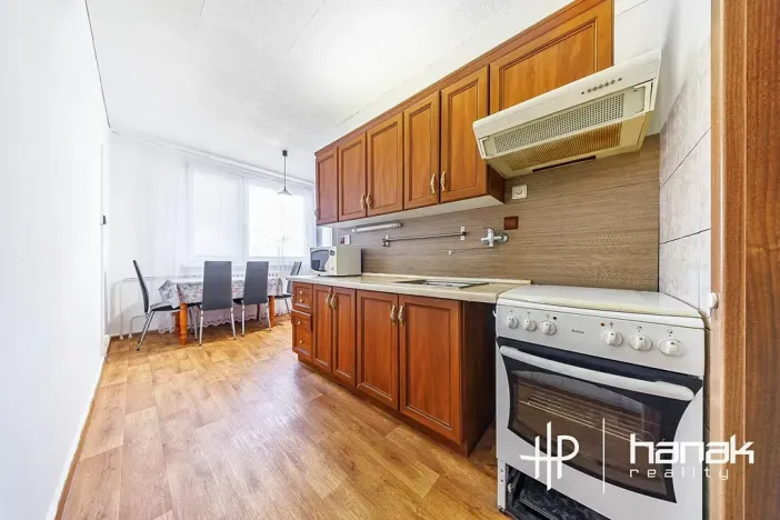 Pronájem bytu 2+1, Olomouc, tř. Kosmonautů, 51 m2