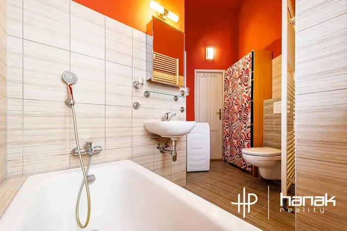 Prodej kanceláře, Olomouc, Univerzitní, 88 m2