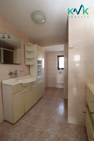 Prodej rodinného domu, Krásné Údolí, 227 m2