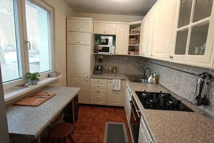 Prodej bytu 3+1, Zlín, Husova, 72 m2