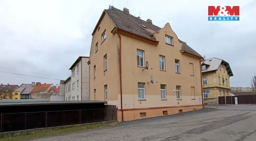 Prodej bytu 2+1, Česká Lípa, Dubická, 51 m2