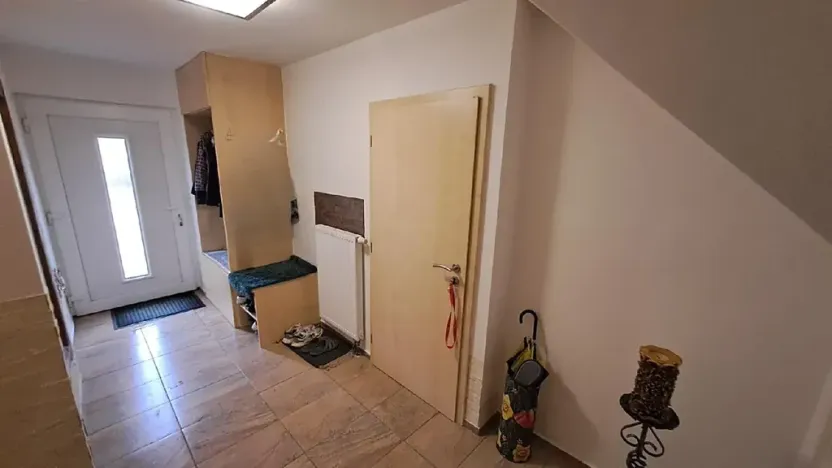 Prodej rodinného domu, Tišice, Hasičská, 150 m2