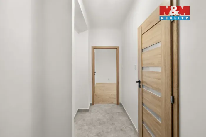 Prodej bytu 2+1, Kralupy nad Vltavou - Lobeček, Štefánikova, 53 m2