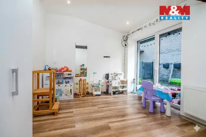 Prodej rodinného domu, Pečky, Tř. 5. května, 170 m2