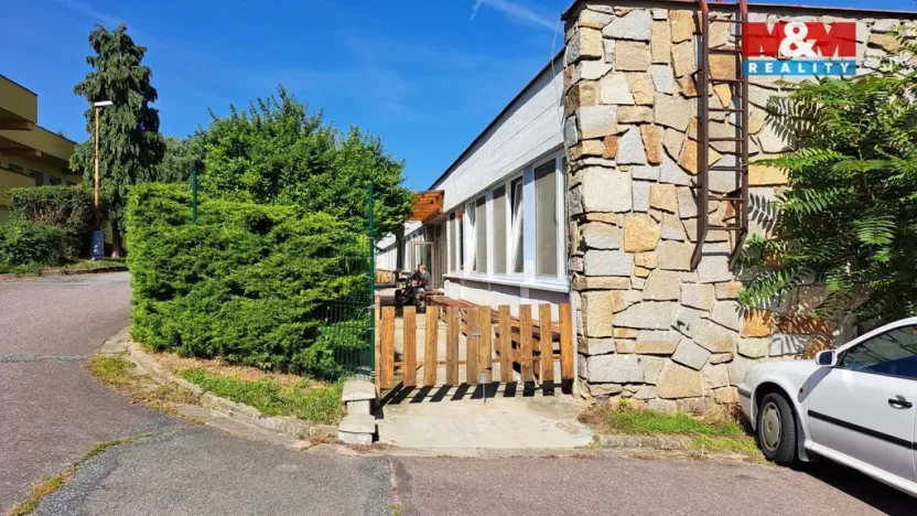 Prodej obchodního prostoru, Práče, 3212 m2