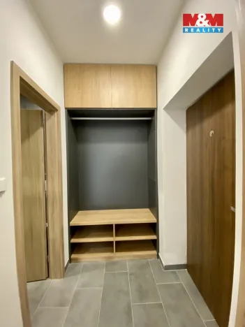 Pronájem bytu 1+kk, Louny, Pražská, 45 m2