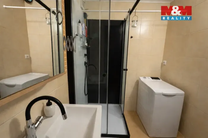 Prodej bytu 3+1, Praha - Radotín, Výpadová, 70 m2