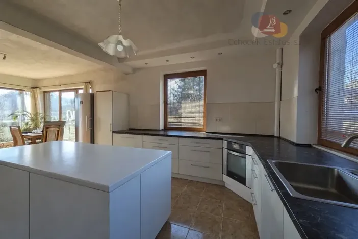 Prodej pozemku pro bydlení, Albrechtice, Mikulova, 17842 m2