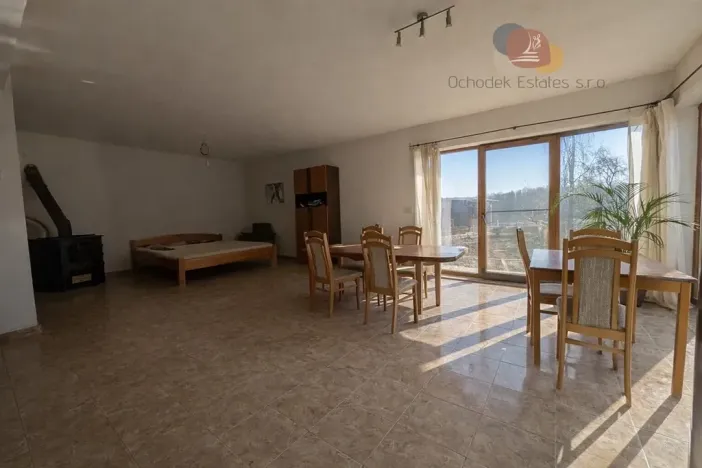 Prodej pozemku pro bydlení, Albrechtice, Mikulova, 17842 m2