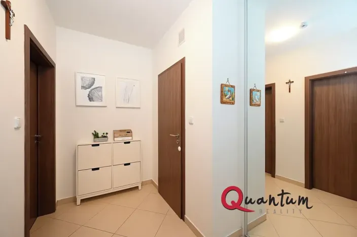 Pronájem bytu 2+kk, Praha - Vysočany, Pod Harfou, 57 m2