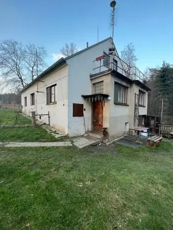 Prodej podílu vícegeneračního domu, Lužná, Čejkovka, 250 m2