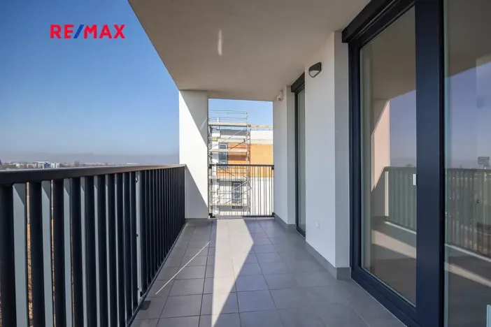 Prodej bytu 1+kk, Praha - Ruzyně, Stočesova, 30 m2