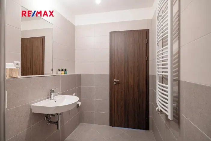 Prodej bytu 1+kk, Praha - Ruzyně, Stočesova, 30 m2