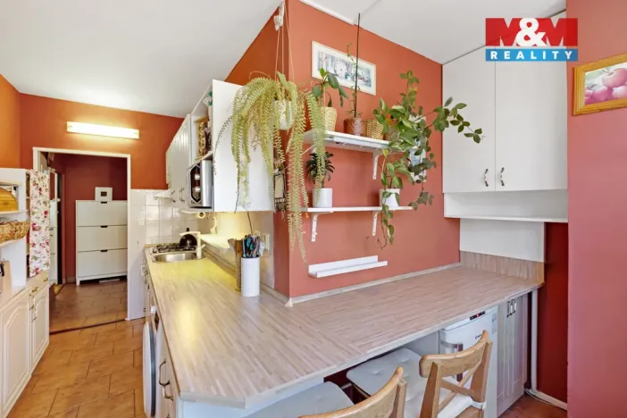 Prodej bytu 2+1, Holoubkov, 61 m2