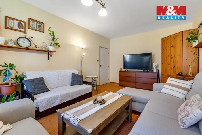 Prodej bytu 2+1, Holoubkov, 61 m2