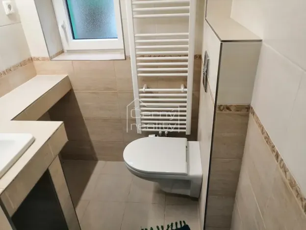 Pronájem bytu 2+kk, Pardubice, Okružní, 50 m2