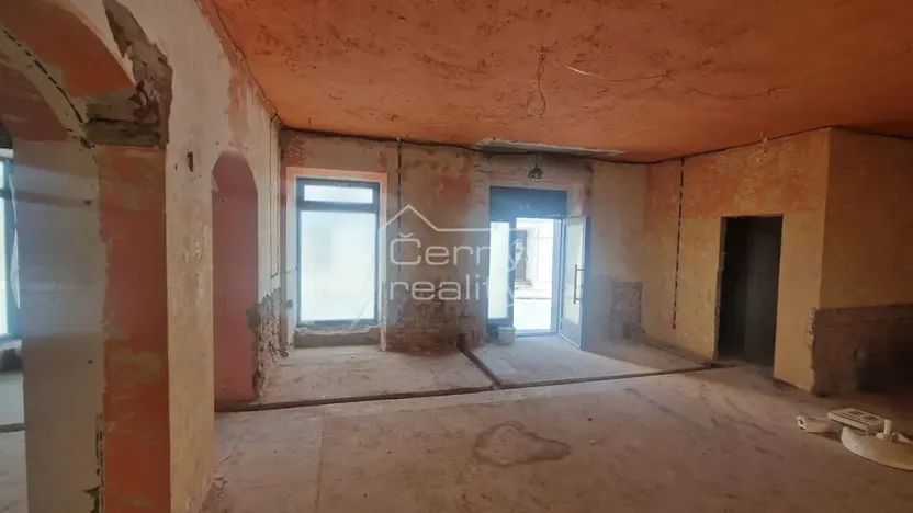 Prodej komerční nemovitosti, Nový Bydžov, Dukelská třída, 300 m2