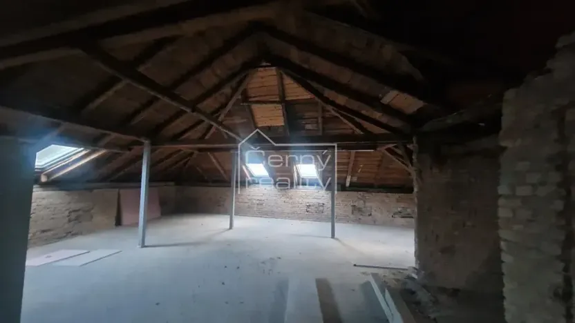 Pronájem obchodního prostoru, Hronov, Hostovského, 180 m2