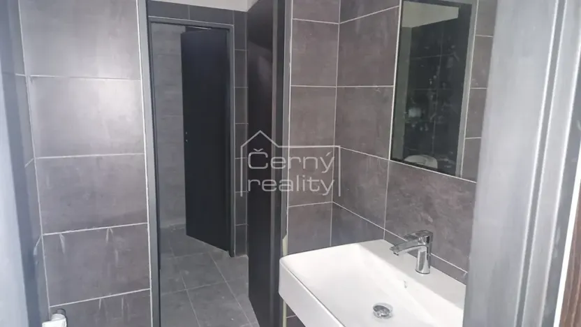 Pronájem obchodního prostoru, Hronov, Hostovského, 180 m2