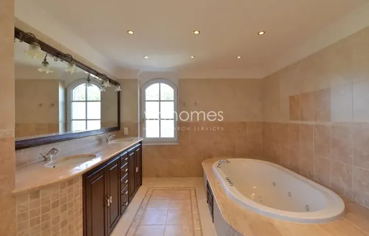 Pronájem vily, Praha - Nebušice, 400 m2