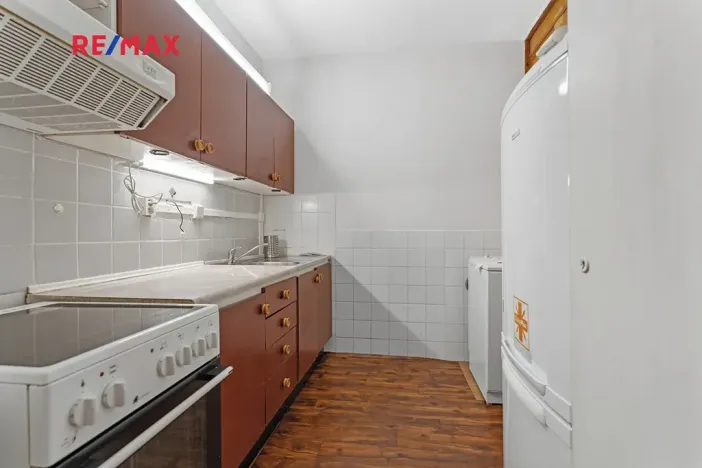 Prodej bytu 3+1, Praha - Chodov, Mikulova, 64 m2