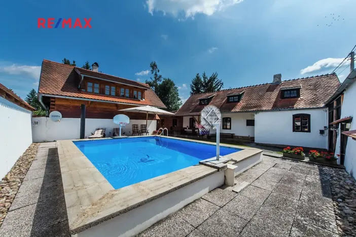 Prodej vícegeneračního domu, Lípa nad Orlicí, 340 m2