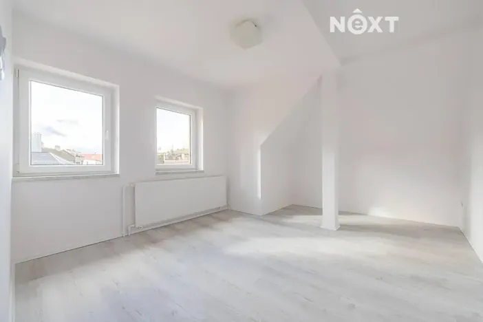 Prodej bytu 3+kk, Klatovy, Koldinova, 79 m2