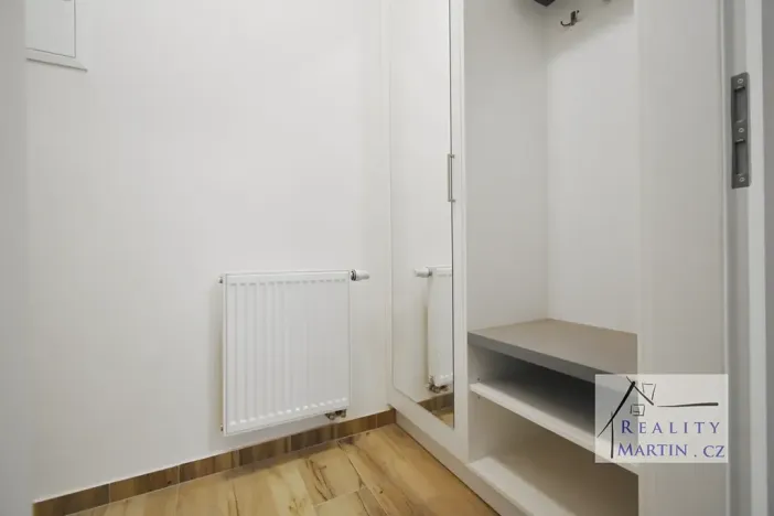 Pronájem bytu 1+kk, Příbram, Mariánské údolí, 30 m2