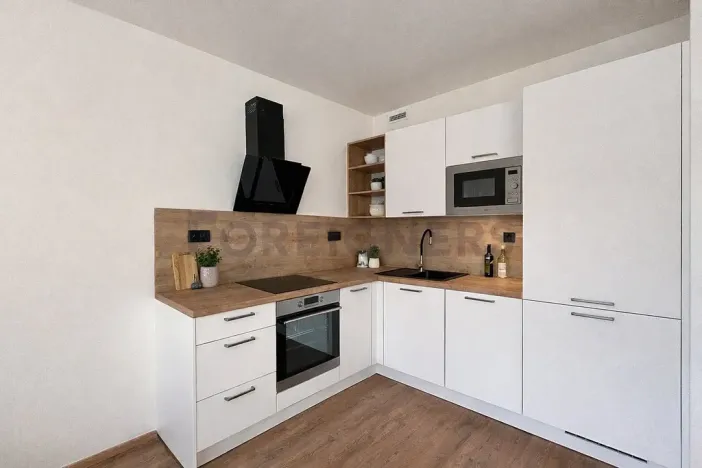 Pronájem bytu 1+kk, Brno, Fryčajova, 30 m2