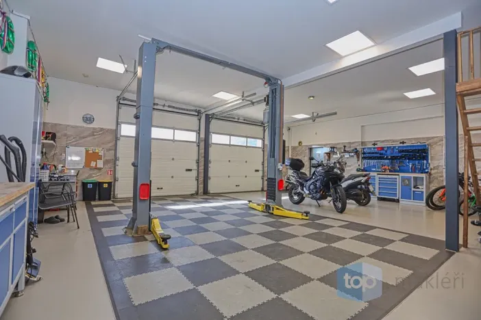 Prodej rodinného domu, Pyšely - Zaječice, Na Dolíku, 698 m2